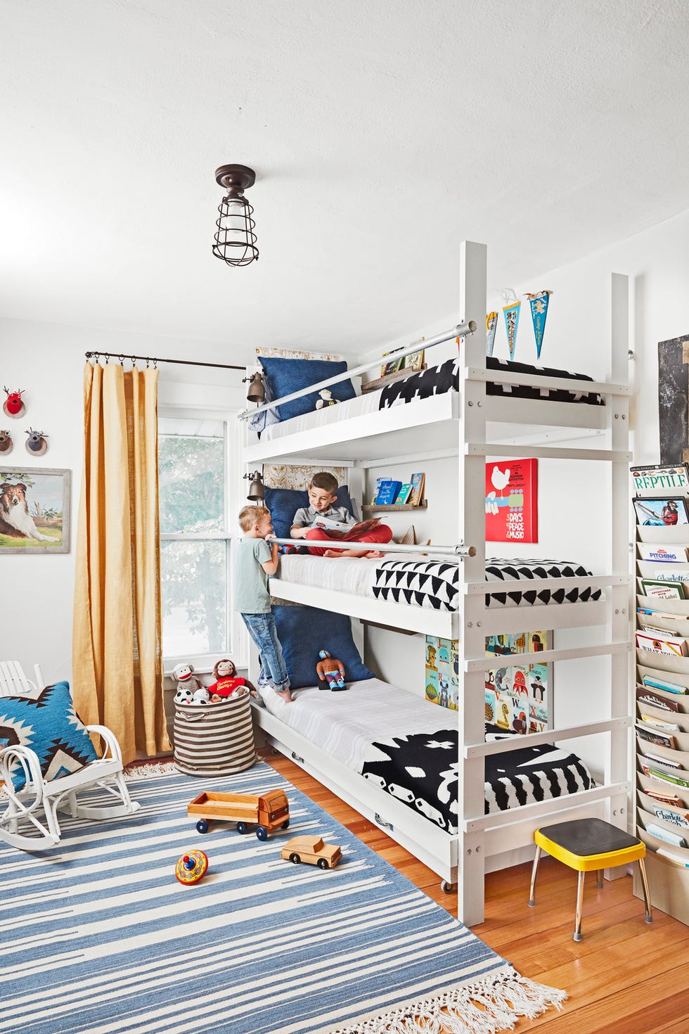 triple bunk bed in kids room