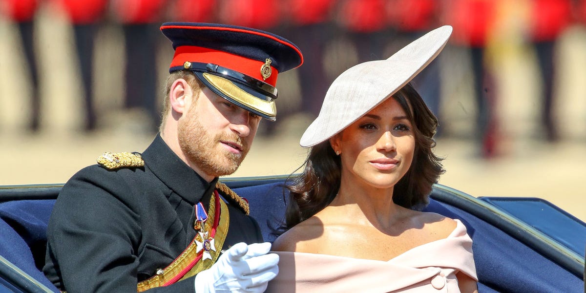 Meghan Markle Broke Royal Protocol Off The Shoulder Dress Trooping The Colour 2018 1241