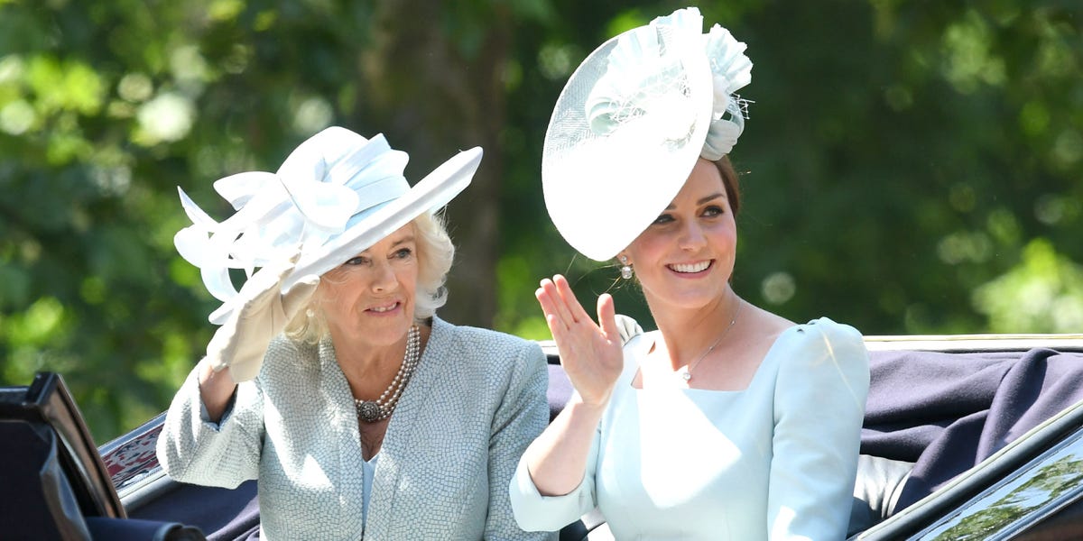 Prince William Didn't Sit With Kate Middleton Trooping the Colour 2018 ...