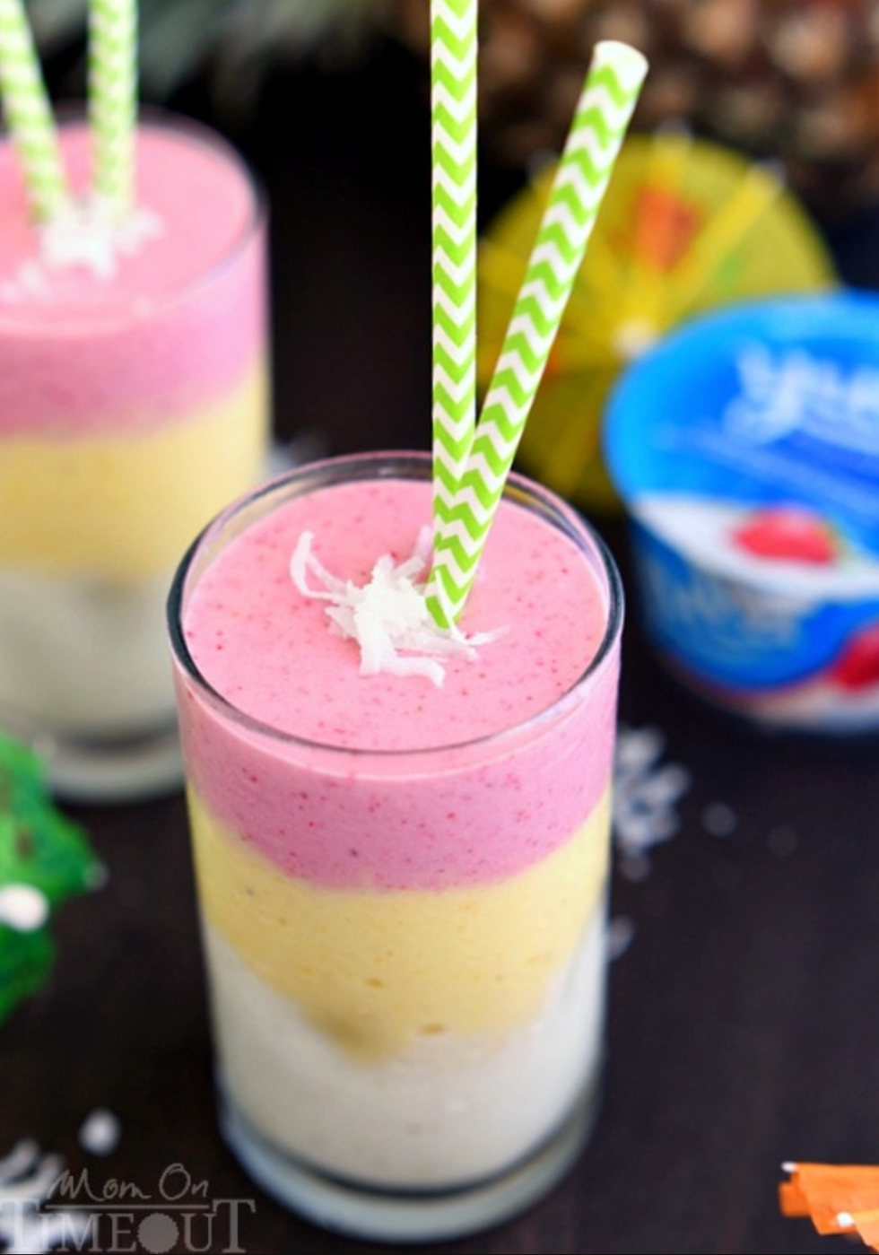 25+ Ready-to-Blend, Delicious Smoothies