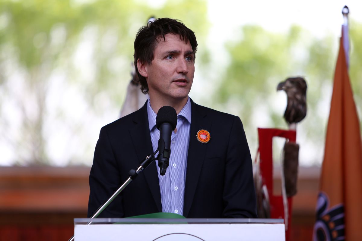 kamloops, bc   may 23  canadian prime minister justin trudeau speaks during the memorial ceremony marking the one year anniversary of discovery of 215 unmarked graves at tkemlups powwow arbour in kamloops, british columbia, canada on may 23, 2022 photo by mert alper dervisanadolu agency via getty images