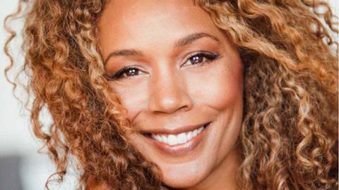 preview for 10 Questions With Rachel True