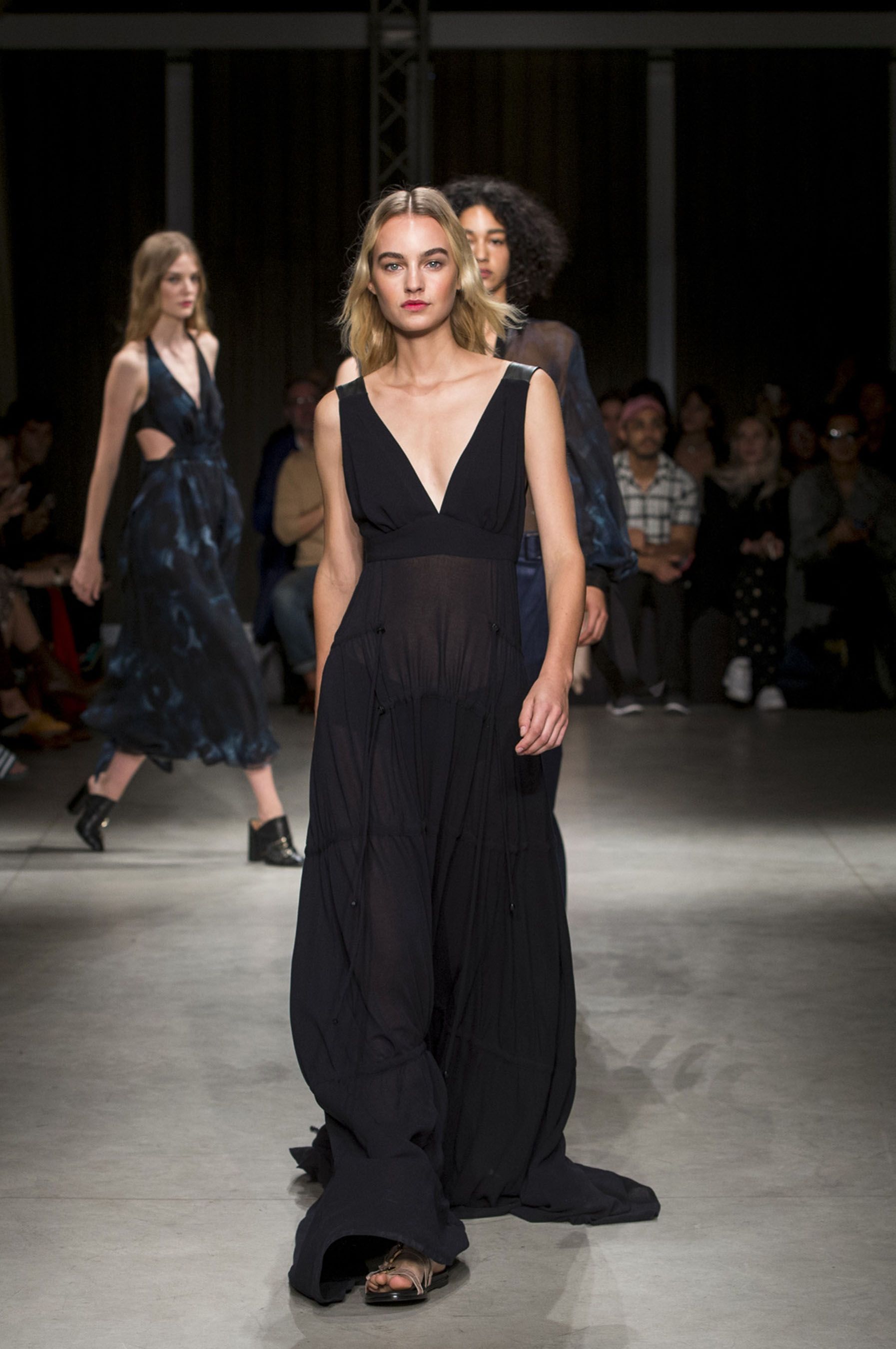 トラサルディ(TRUSSARDI)コレクション一覧｜ELLE ONLINE[エル