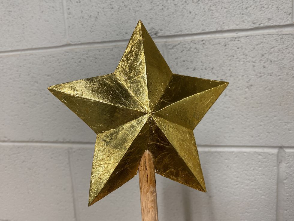 finished gilded tree topper