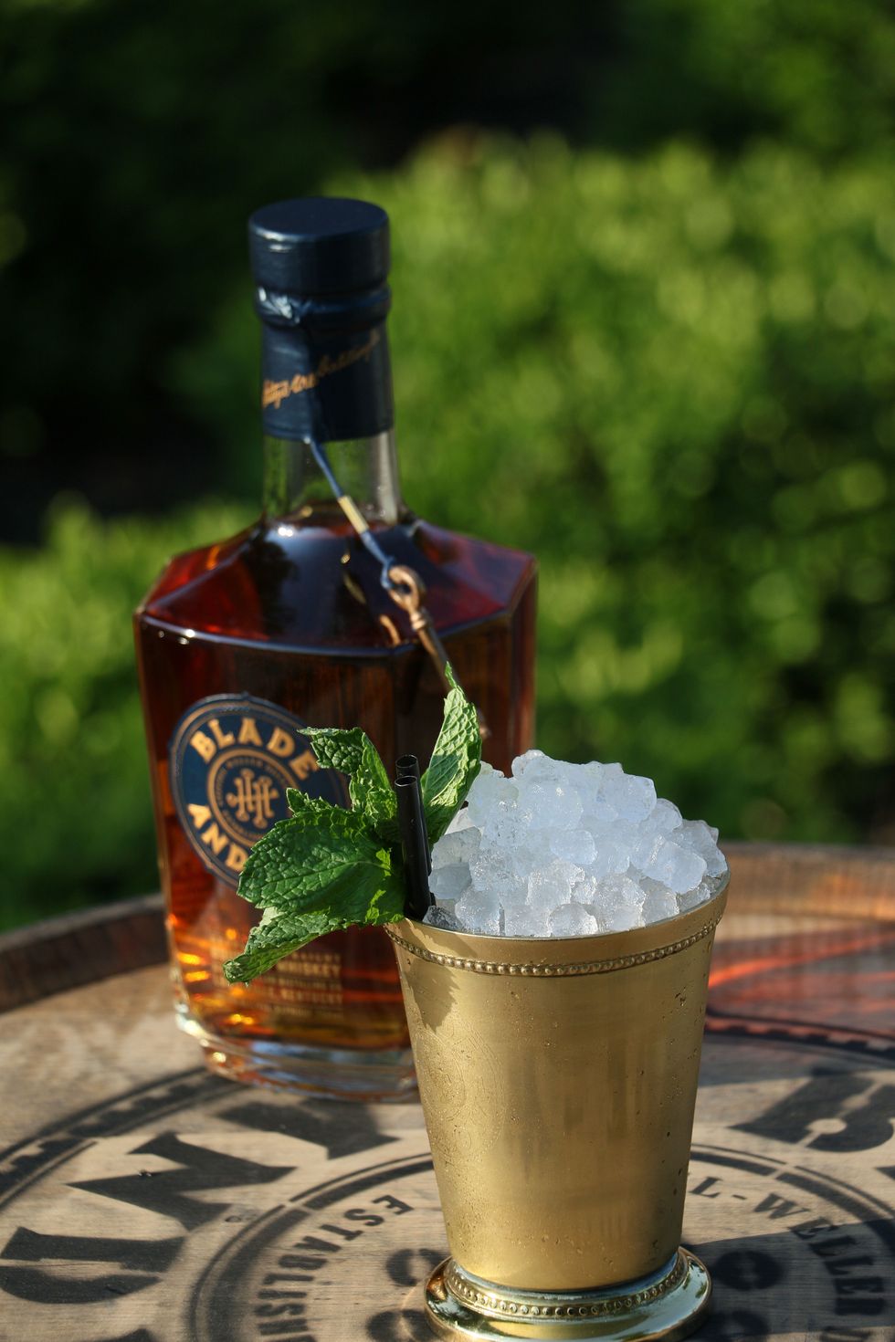 Drink, Liqueur, Alcoholic beverage, Distilled beverage, Alcohol, Mint julep, Shrub, Beer cocktail, Moscow mule, Mai tai, 