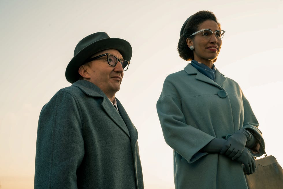 the umbrella academy l to r ken hall as herb and patrice goodman as dot in episode 210 of the umbrella academy cr christos kalohoridisnetflix