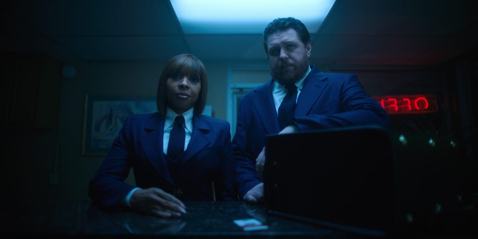 the umbrella academy cameron britton
