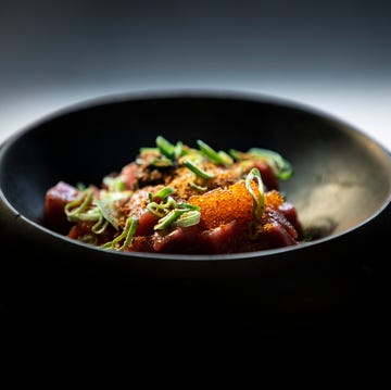 tuna tartare with vegetables