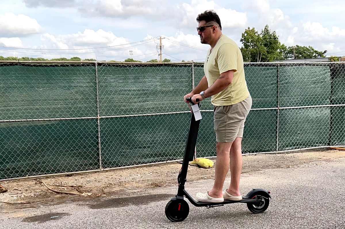 riding turboant x7 max electric scooter