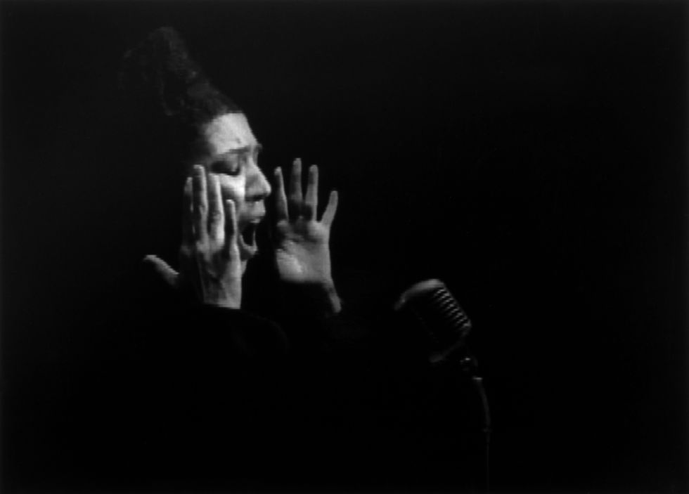 Black, Photograph, Black-and-white, Monochrome photography, Darkness, Monochrome, Music, Photography, Hand, Performance, 