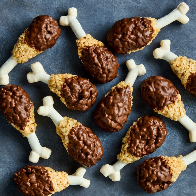 Turkey Leg Rice Krispies rise krispies shaped like turkey legs covered in chocolate with a white chocolate bone