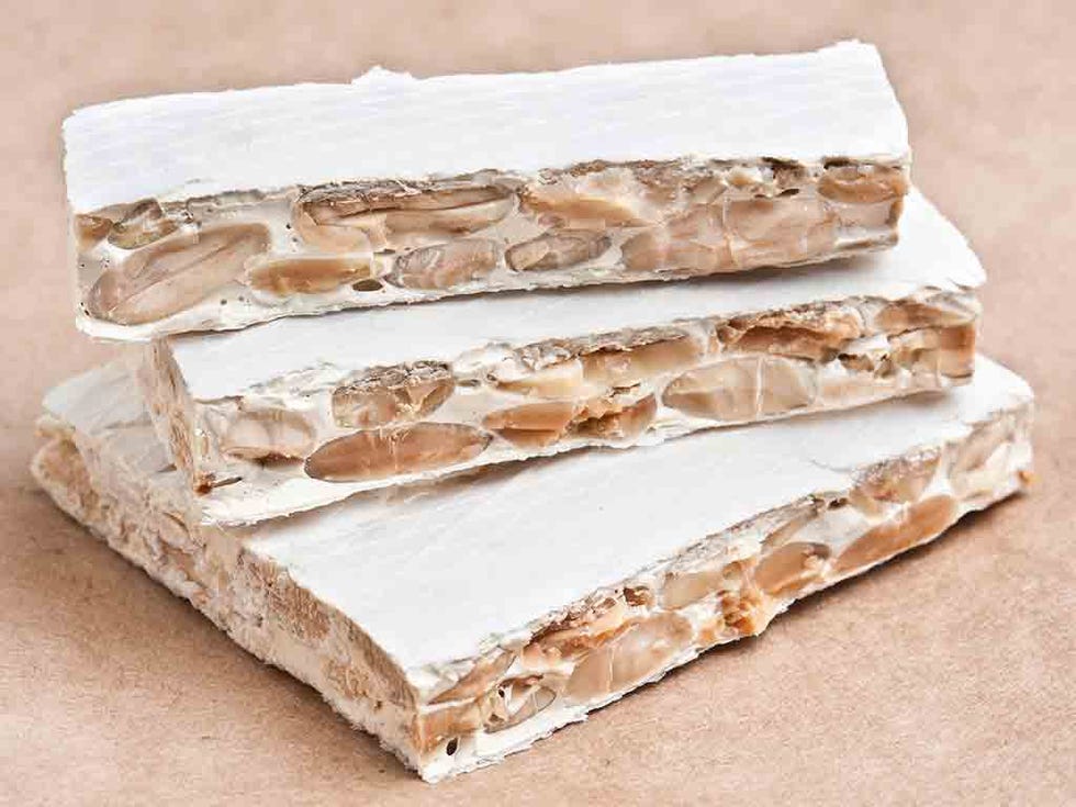 Turrón duro