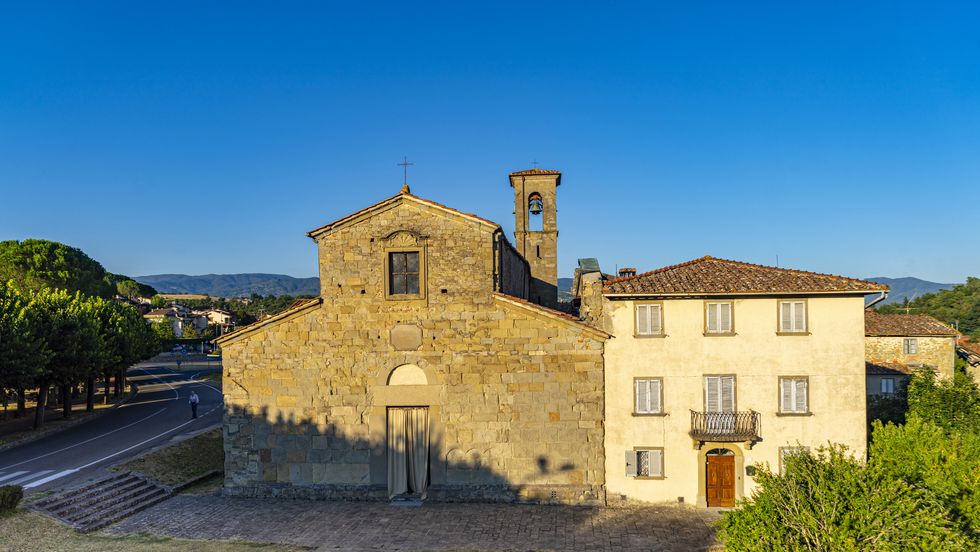 chiesa nel casentino in toscana