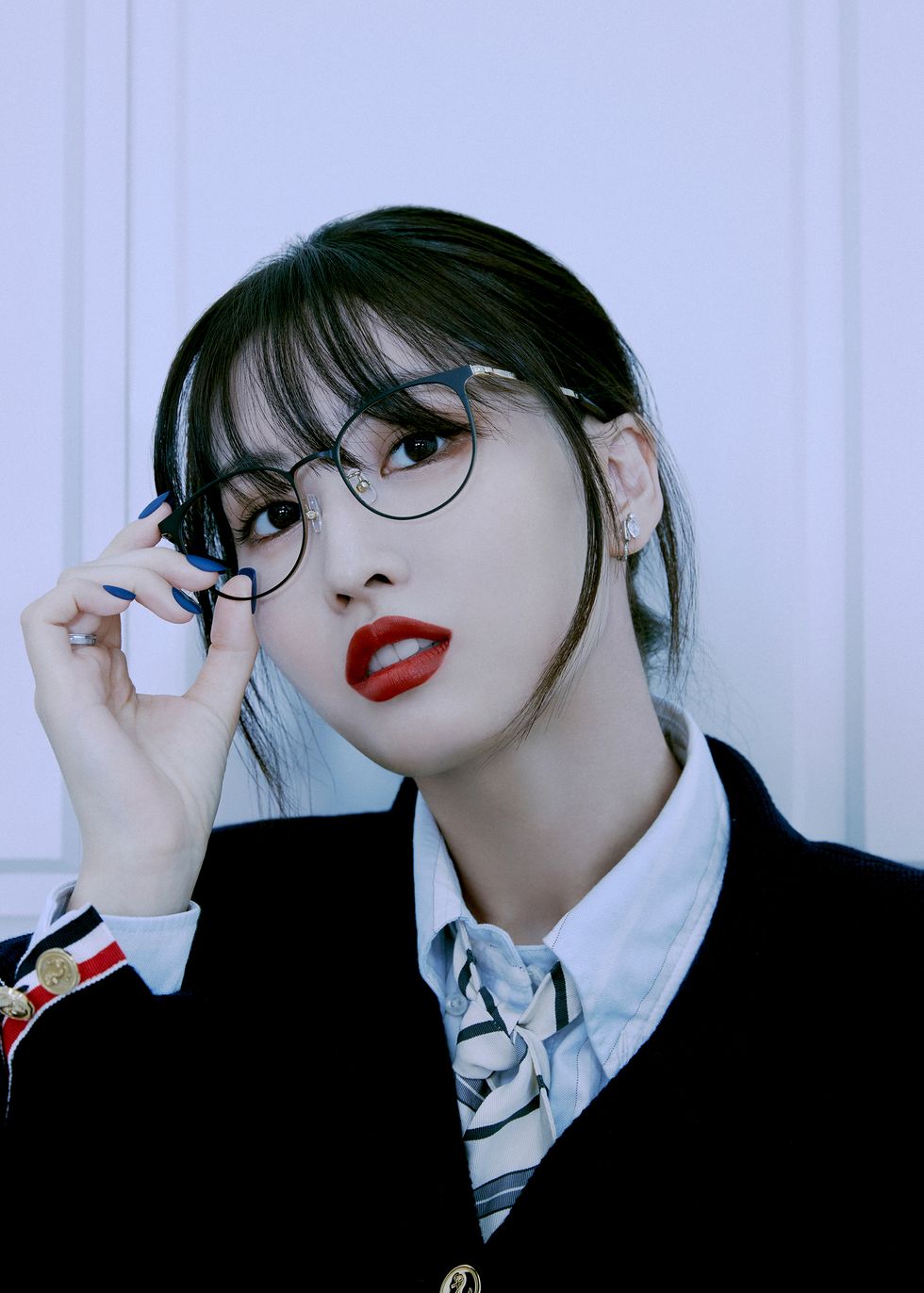 momo in the study visual﻿