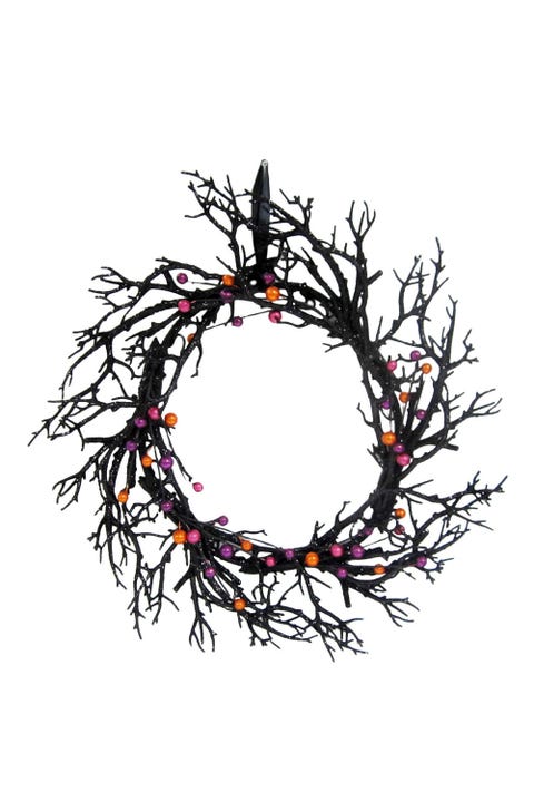 15 Spooky Halloween Wreaths to Decorate Your Door