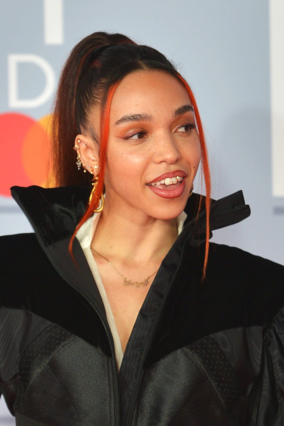 fka twigs  summer hair colors 2021