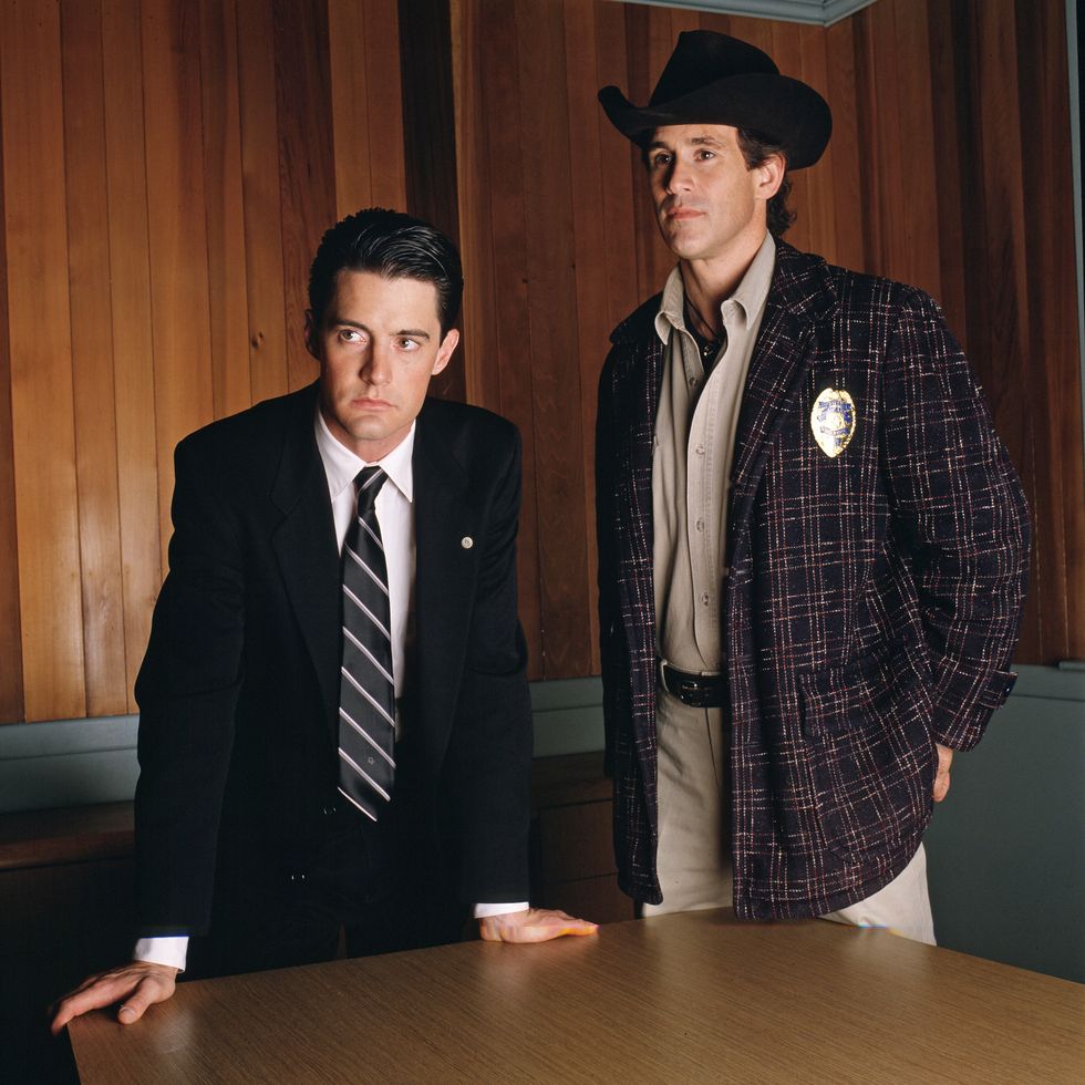 united states   november 10  twin peaks   gallery   season one   11101989, homecoming queen laura palmer is found dead, washed up on a riverbank wrapped in plastic sheeting fbi special agent dale cooper kyle maclaughlin, left is called in to work with local sheriff harry struman michael ontkean in the investigation of the gruesome murder in the small northwestern town of twin peaks ,  photo by abc photo archivesdisney general entertainment content via getty images