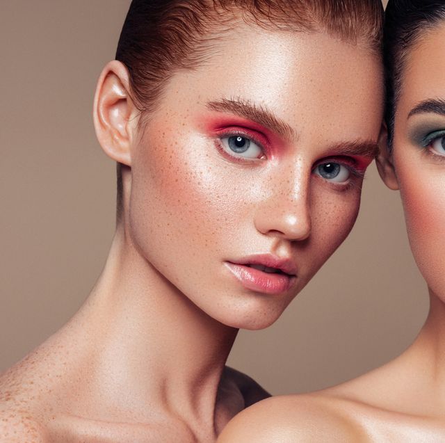 640px x 637px - 7 Hot New Makeup Trends to Try in 2022