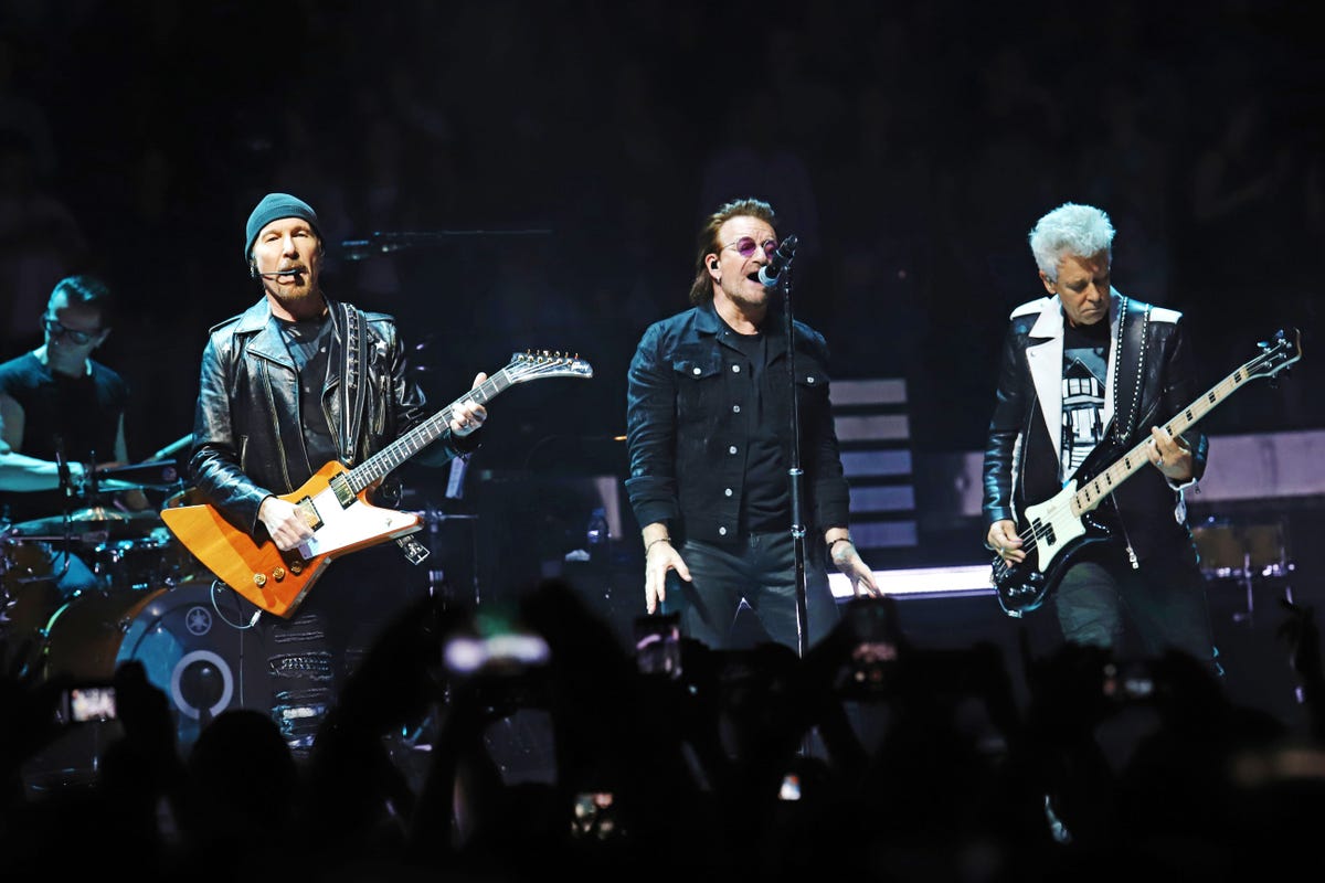 U2 Experience + Innocence Tour 2018 Review - U2 Draw On Politics, Hope ...