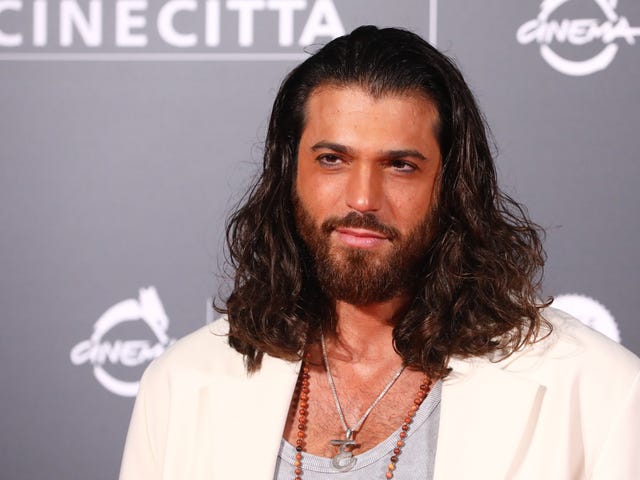 can yaman sandokan