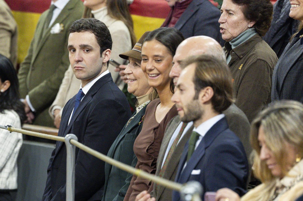 felipe juan froilan infanta elena victoria federica