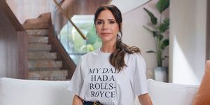 victoria beckham y su camiseta viral del rolls royce