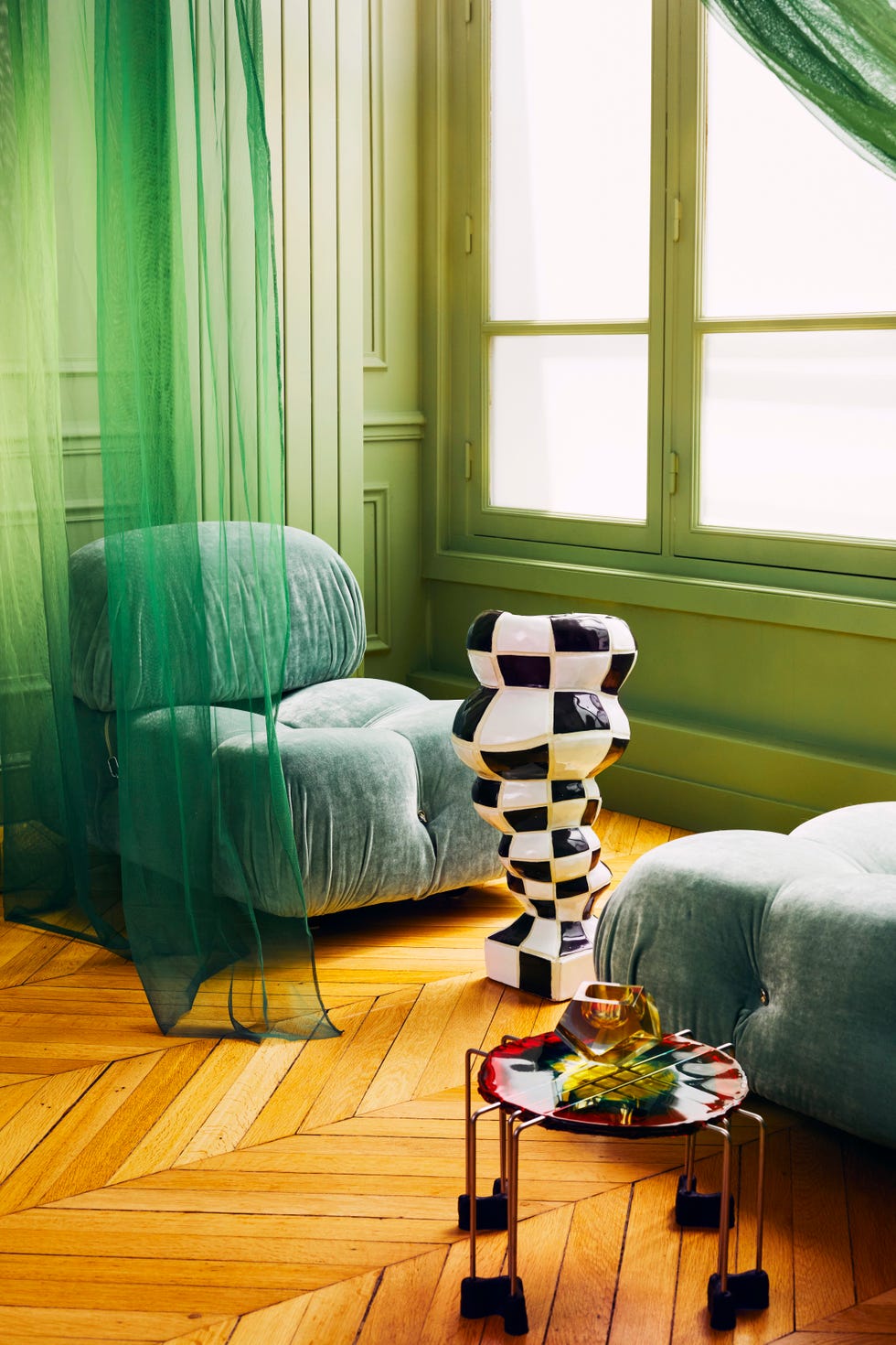 uchronia paris apartment alcove