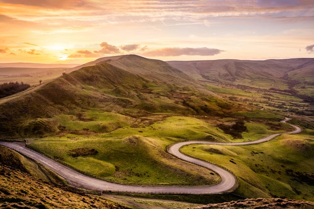 winding road in peak district