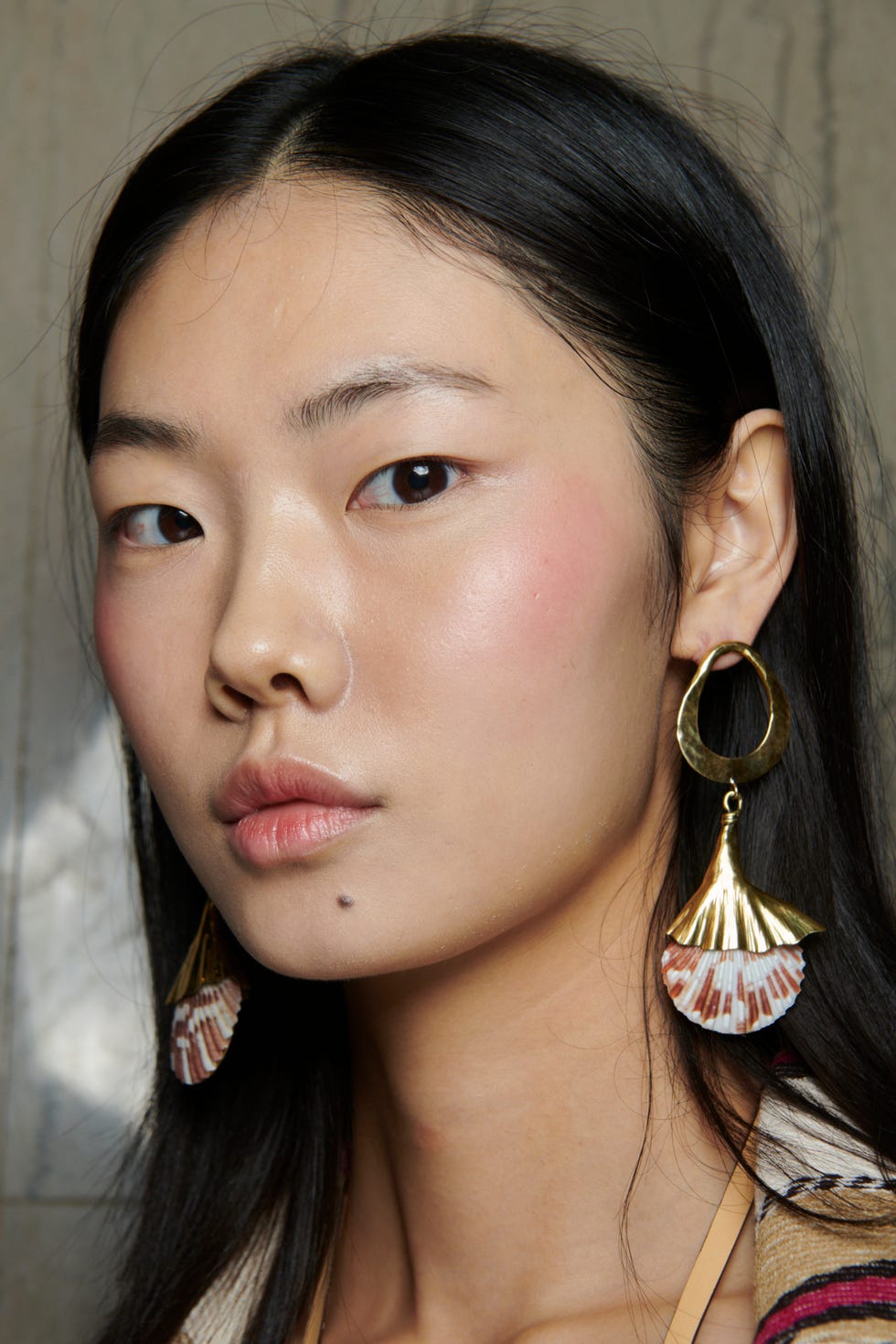 springsummer 2023 makeup trends spring catwalk beauty trends