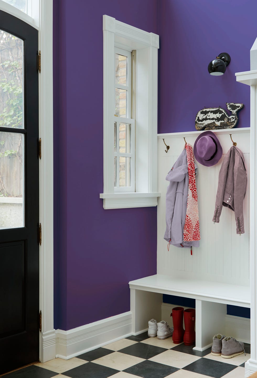 Valspar Launches Pantone's Ultra Violet In B&Q Stores - Pantone’s ...