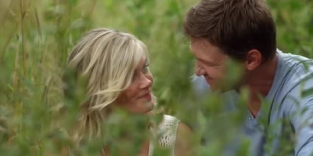 'un beso irresistible', con alison sweeney y marc blucas