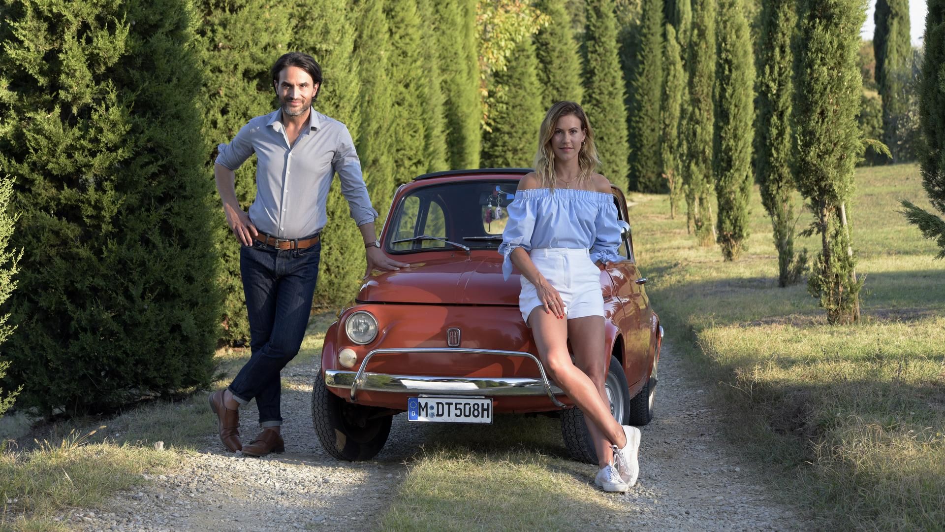 https://hips.hearstapps.com/hmg-prod/images/un-verano-en-la-toscana-1584616990.jpeg