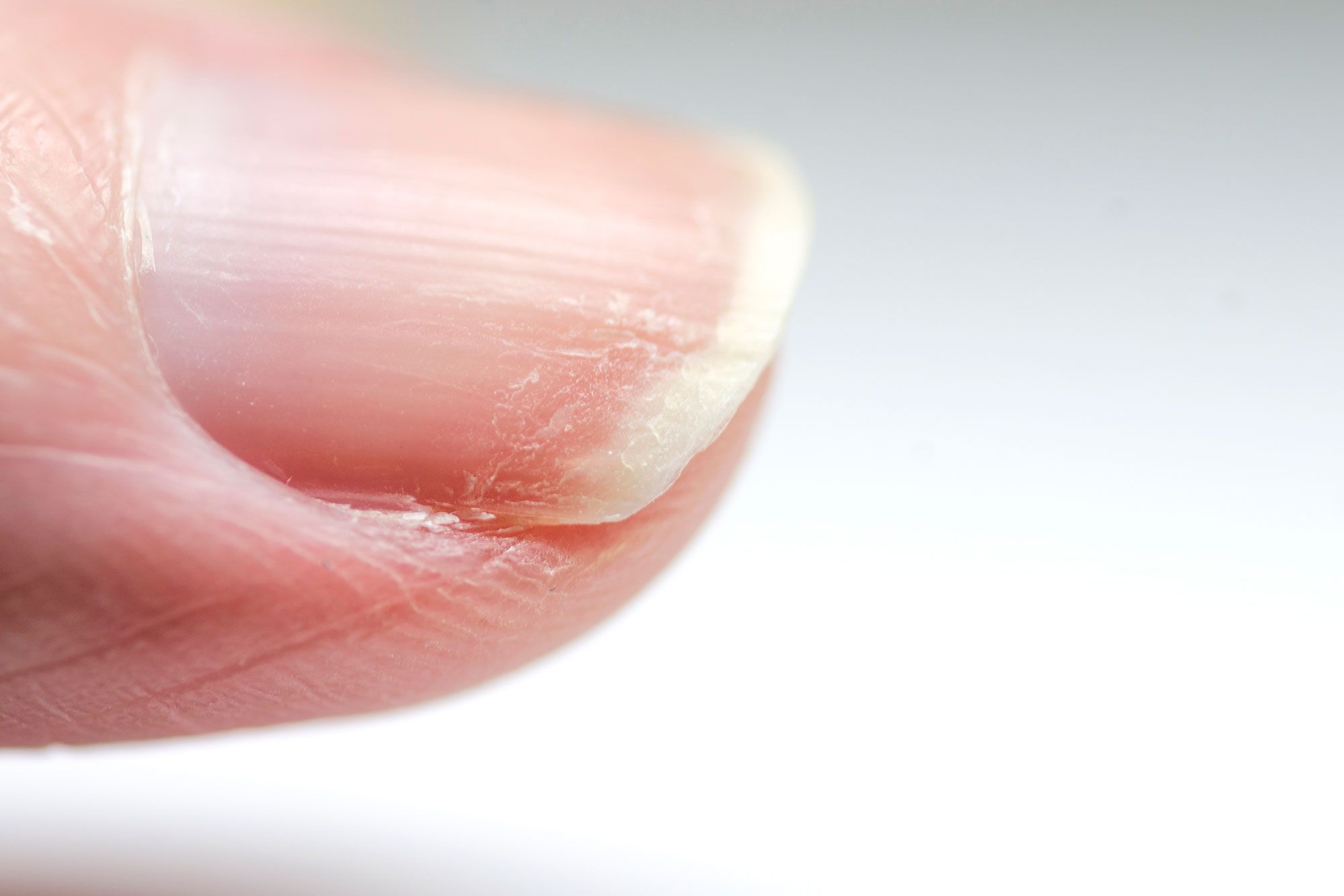 Cómo hacer que el esmalte de uñas dure más tiempo