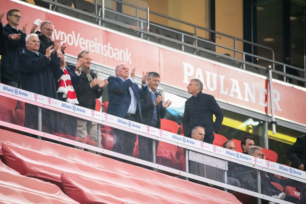 18 september 2020, bavaria, munich football bundesliga, bayern munich   fc schalke 04, 1st matchday in the allianz arena edmund stoiber, former chairman of the csu front row, l r, walter mennekes, second vice president of fc bayern munich, dieter mayer, vice president of fc bayern munich, uli hoeneß, member of the supervisory board and honorary president of fc bayern, herbert hainer, club president of fc bayern, applaud at the final whistle in the back row at the top from left, christian dreesen, deputy chairman of fc bayern, and karl heinz rummenigge, ceo of fc bayern, applaud  in the lower right hand row, the club representatives of fc schalke 04 with jochen schneider 5th from right, head of sports and communications of fc schalke 04 photo matthias balkdpa   important note in accordance with the regulations of the dfl deutsche fußball liga and the dfb deutscher fußball bund, it is prohibited to exploit or have exploited in the stadium andor from the game taken photographs in the form of sequence images andor video like photo series photo by matthias balkpicture alliance via getty images