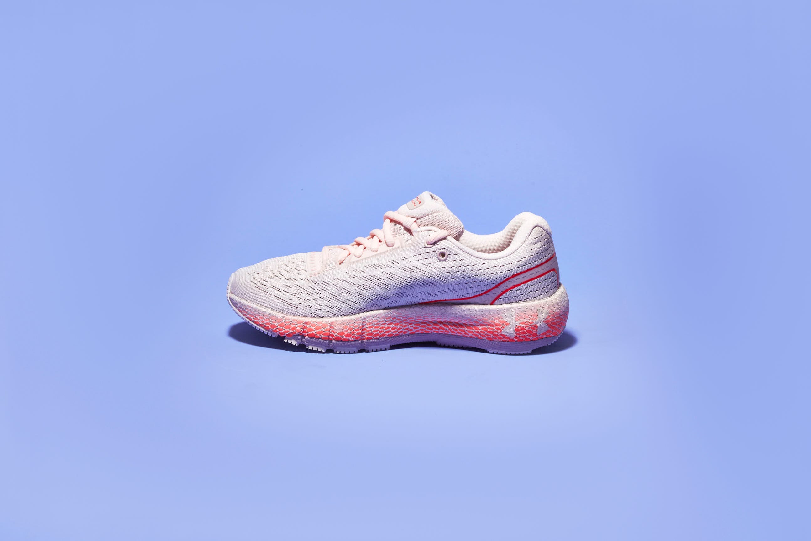 Footwear, White, Shoe, Sportswear, Product, Outdoor shoe, Running shoe, Walking shoe, Athletic shoe, Sneakers, 
