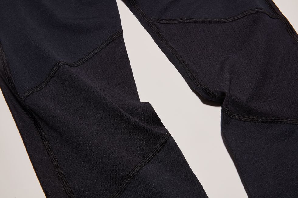 Stay Warm Without Overheating in Under Armour’s ColdGear Run Storm Tights