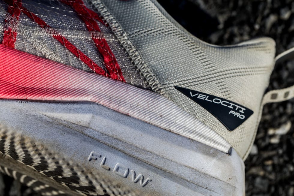 under armor velociti pro