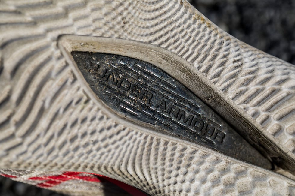under armor velociti pro