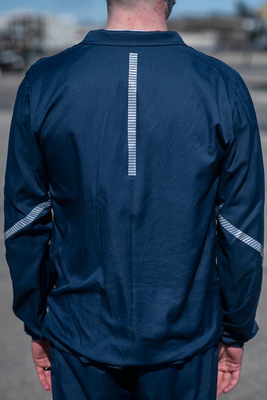 el nuevo uniforme deportivo de las fuerzas aéreas de estados unidos