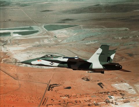The YF-17 in Flight Turning to the Right