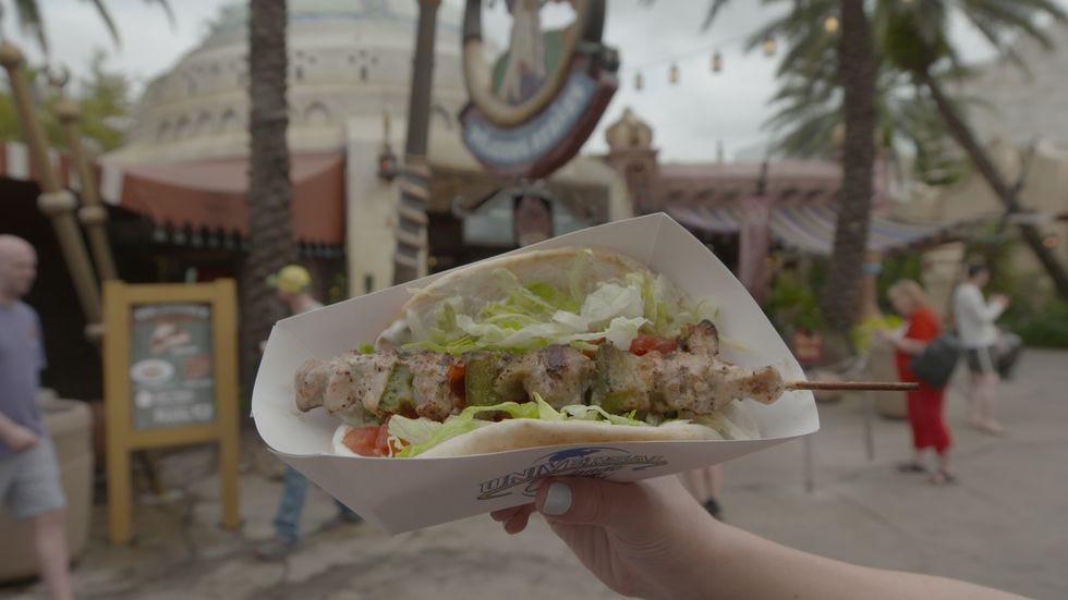 Food, Dish, Cuisine, Fast food, Salad, Street food, Sandwich, Ingredient, Shawarma, Meal, 