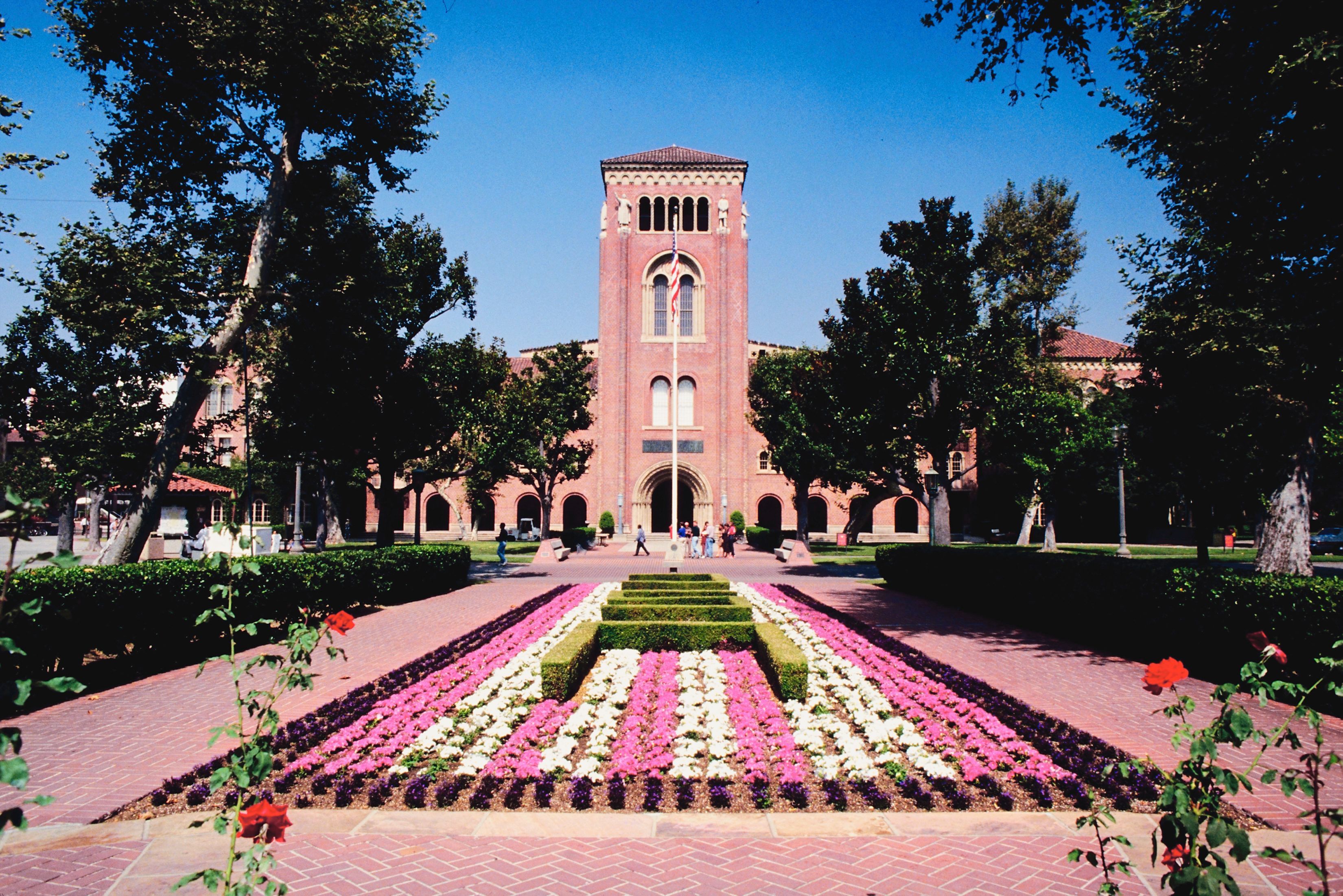 The 15 Most Expensive Colleges & Universities to Attend in the U.S.