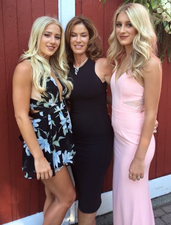 mother daughter plastic surgery