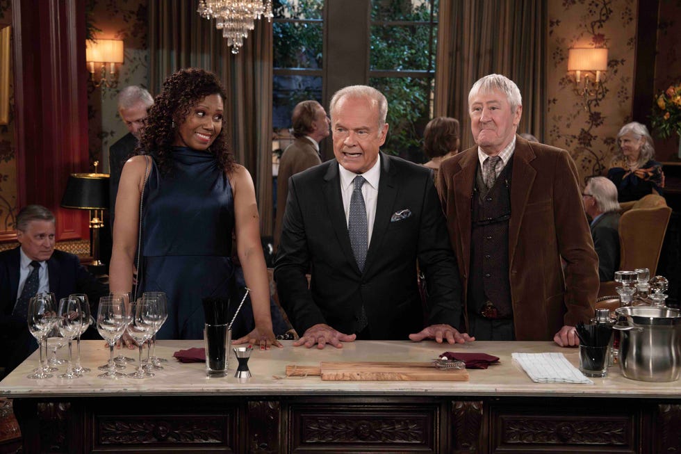 l r toks olagundoye as olivia, kelsey grammer as frasier crane and nicholas lyndhurst as alan in frasier, episode 5, season 1 streaming on paramount, 2023 photo credit chris hastonparamount