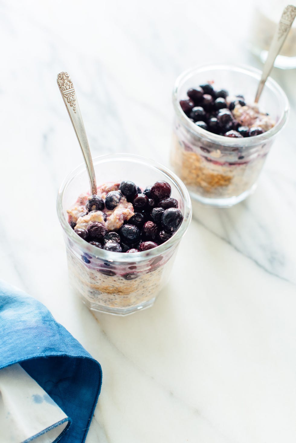 Peanut Butter and Jelly Overnight Oats - Eating Bird Food