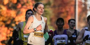 Samantha Roecker wins bronze at the California International Marathon.