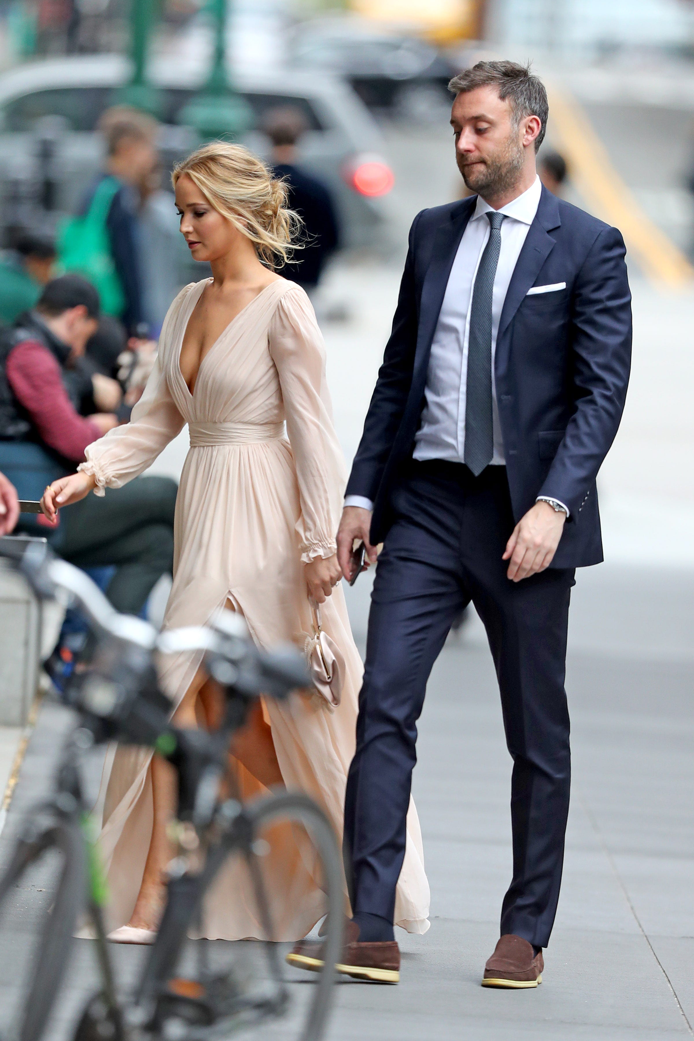 Jennifer Lawrence's Engagement Party Just Took Place in Dumbo & She ...