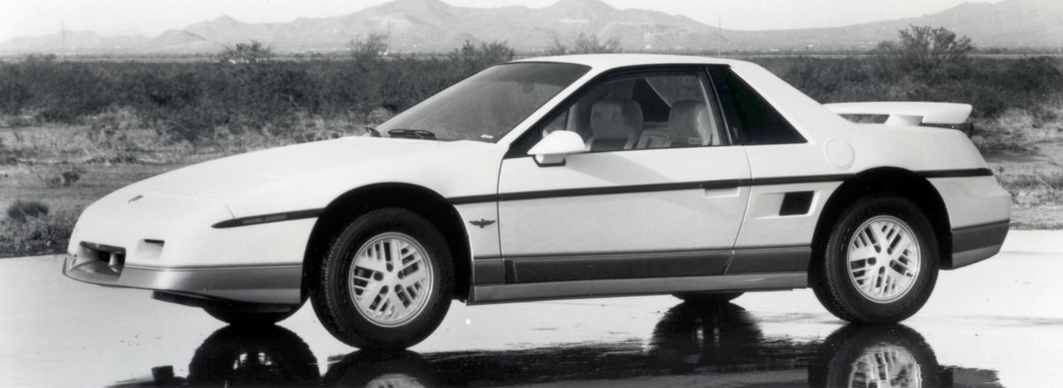 Pontiac Fiero 1984