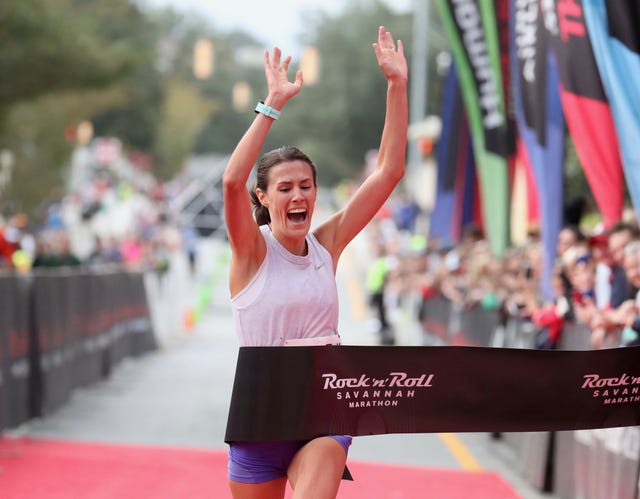 Pink, Sports, Cheering, Athlete, Fun, Recreation, Competition, Competition event, Endurance sports, Marathon, 