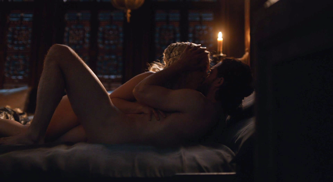 Daenerys jon sex scene